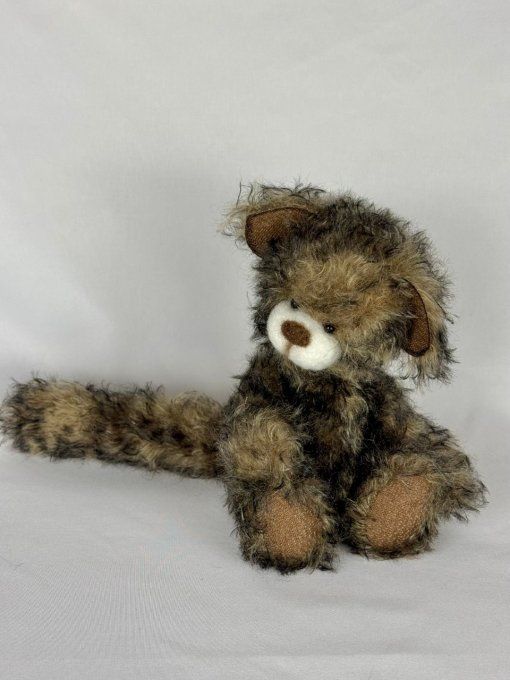 Micha chat de collection en mohair 20cm