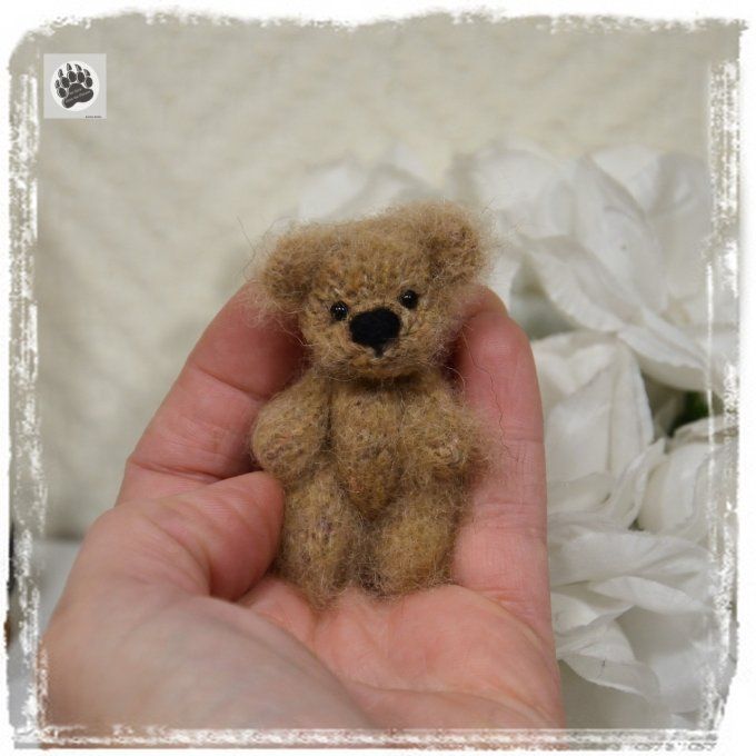 Small ours en tricot miniature de collection 5cm